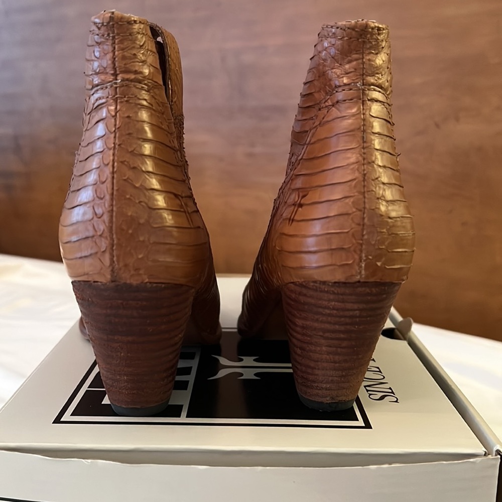 Frye Reina Snake Bootie Cognac - Picture 3 of 12